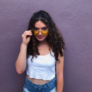 Meet your Posher, Haley